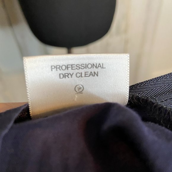 CLEARANCE Tory Burch Women's Size 10 Sheer Sleeveless Tunic Blouse Ruffle Detail - Picture 10 of 10